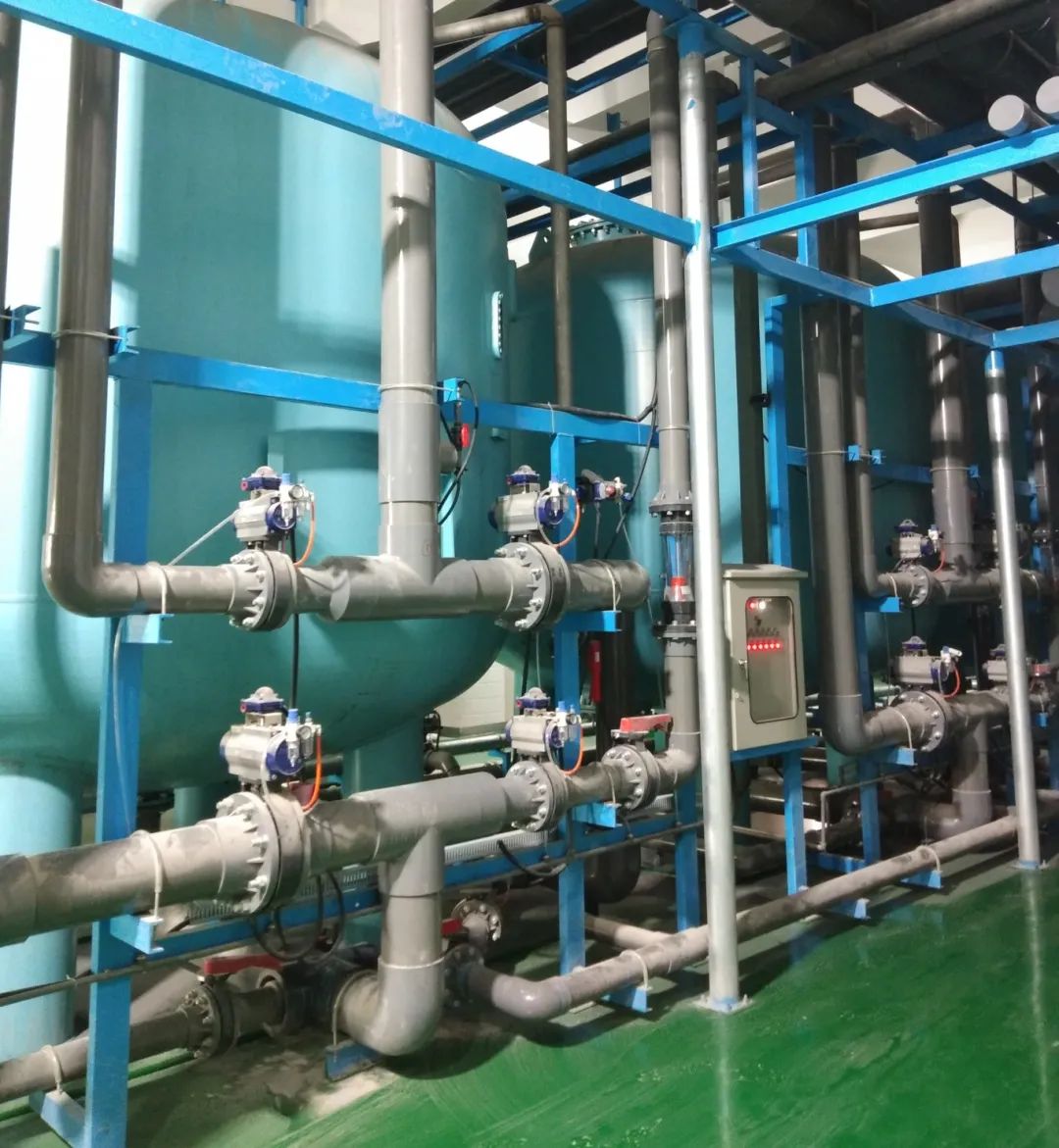 12226-2-4.jpg 12226-2-4.jpg