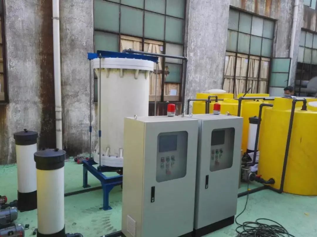 0116-2-4.jpg 0116-2-4.jpg