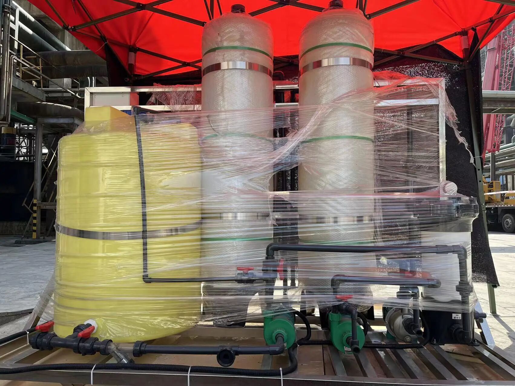 0106-2-1.jpg 0106-2-1.jpg