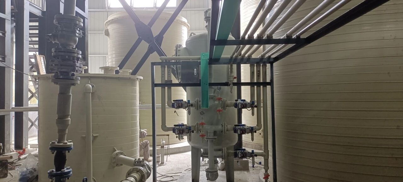 0114-1-2.jpg 0114-1-2.jpg